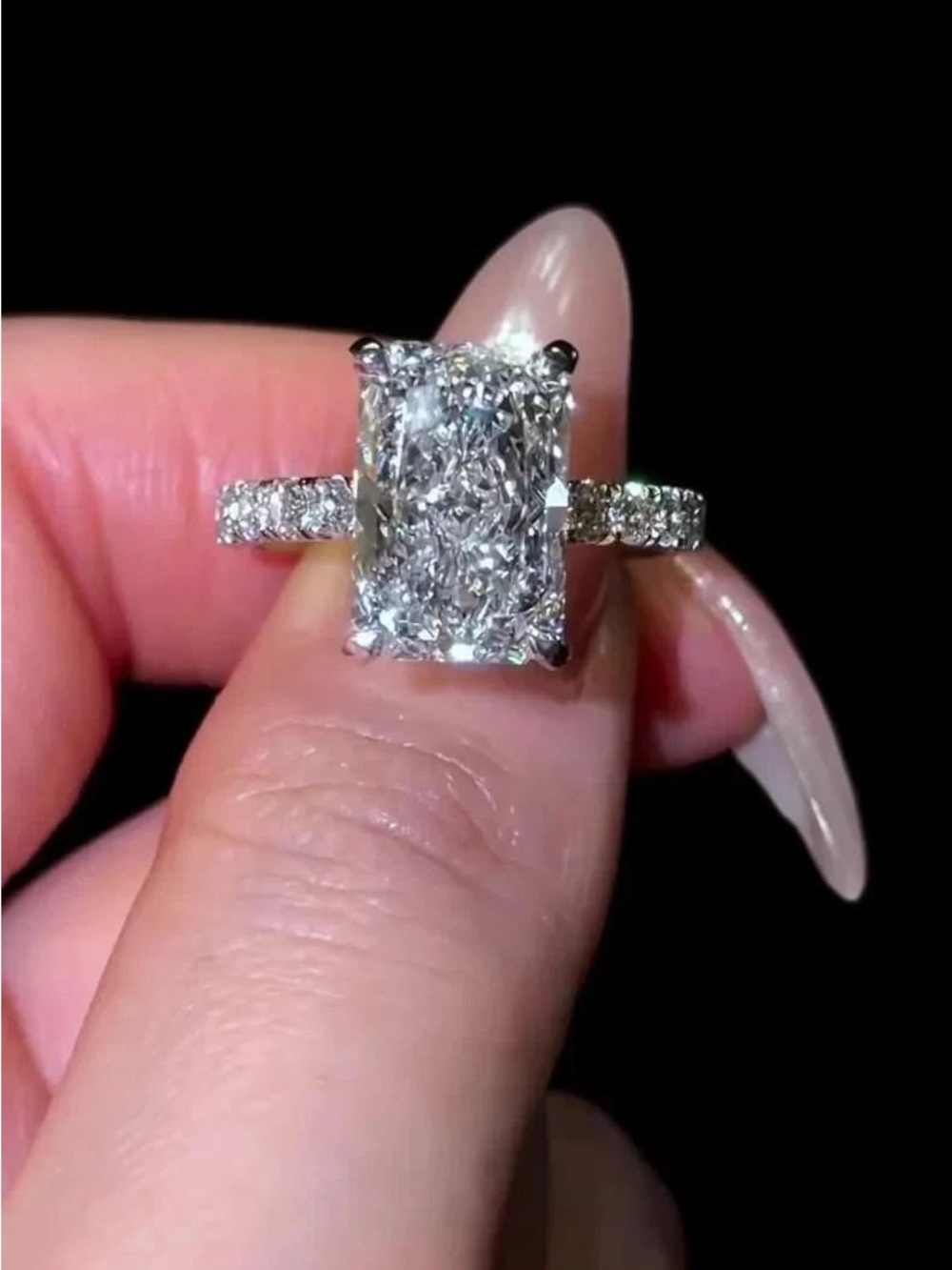 8 Carat Radiant Cut Pavé Ring – 100 % 925 Sterling Silver Engagement Ring